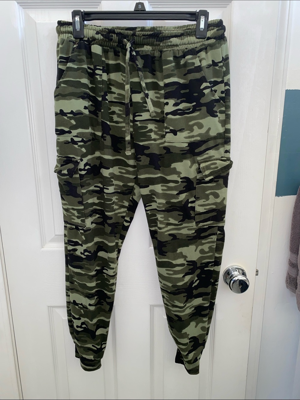 Camo Drawstring Cargo Joggers - Green